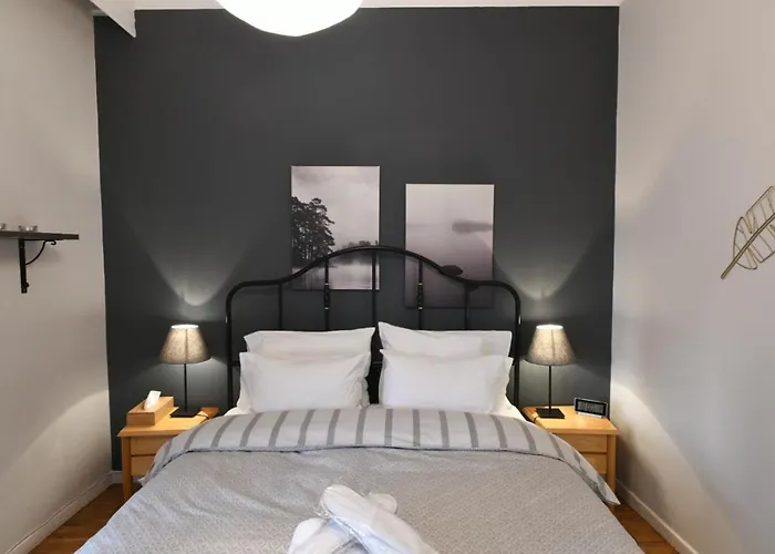 Spacious 82 M2 Two Bedroom Classy Near Center Apartament